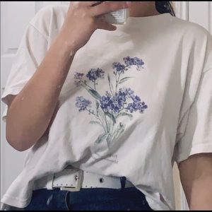 Brandy Melville Forget me not shirt